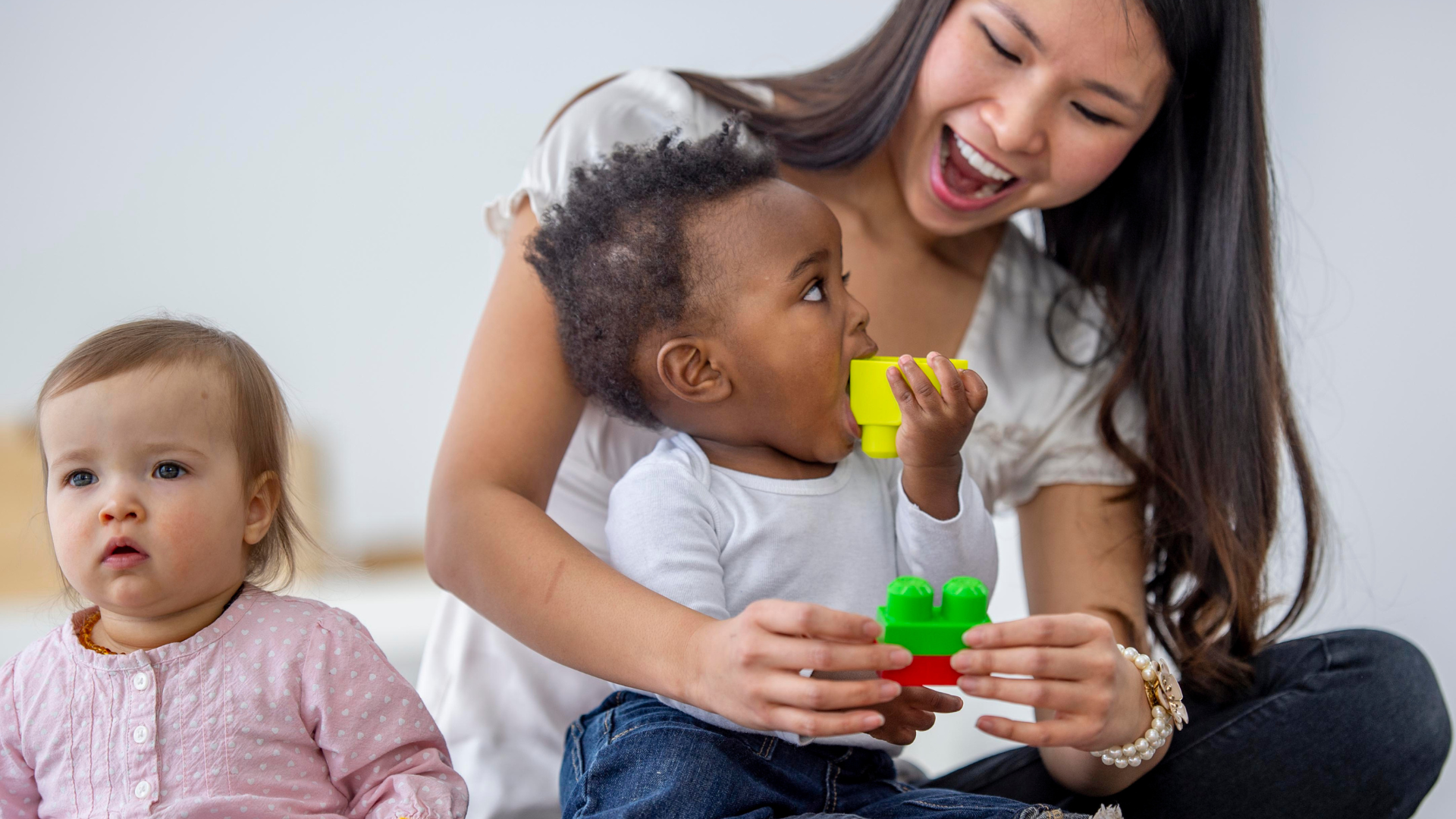 bébé à la crèche